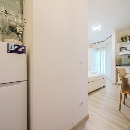Cristel Apartment - 15 Min Da Milano Cormano Ngoại thất bức ảnh