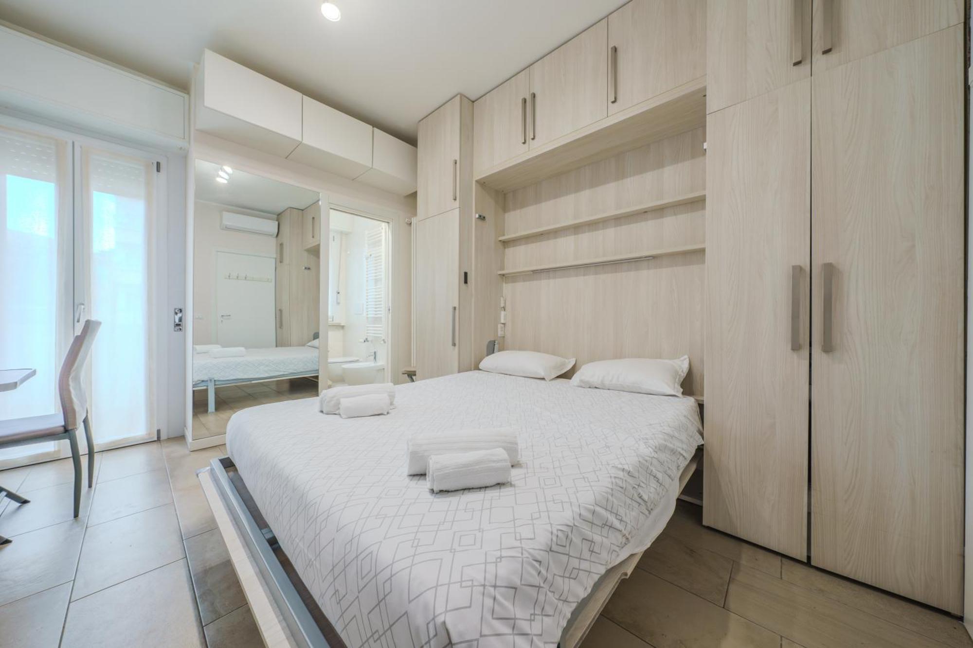 Cristel Apartment - 15 Min Da Milano Cormano Ngoại thất bức ảnh